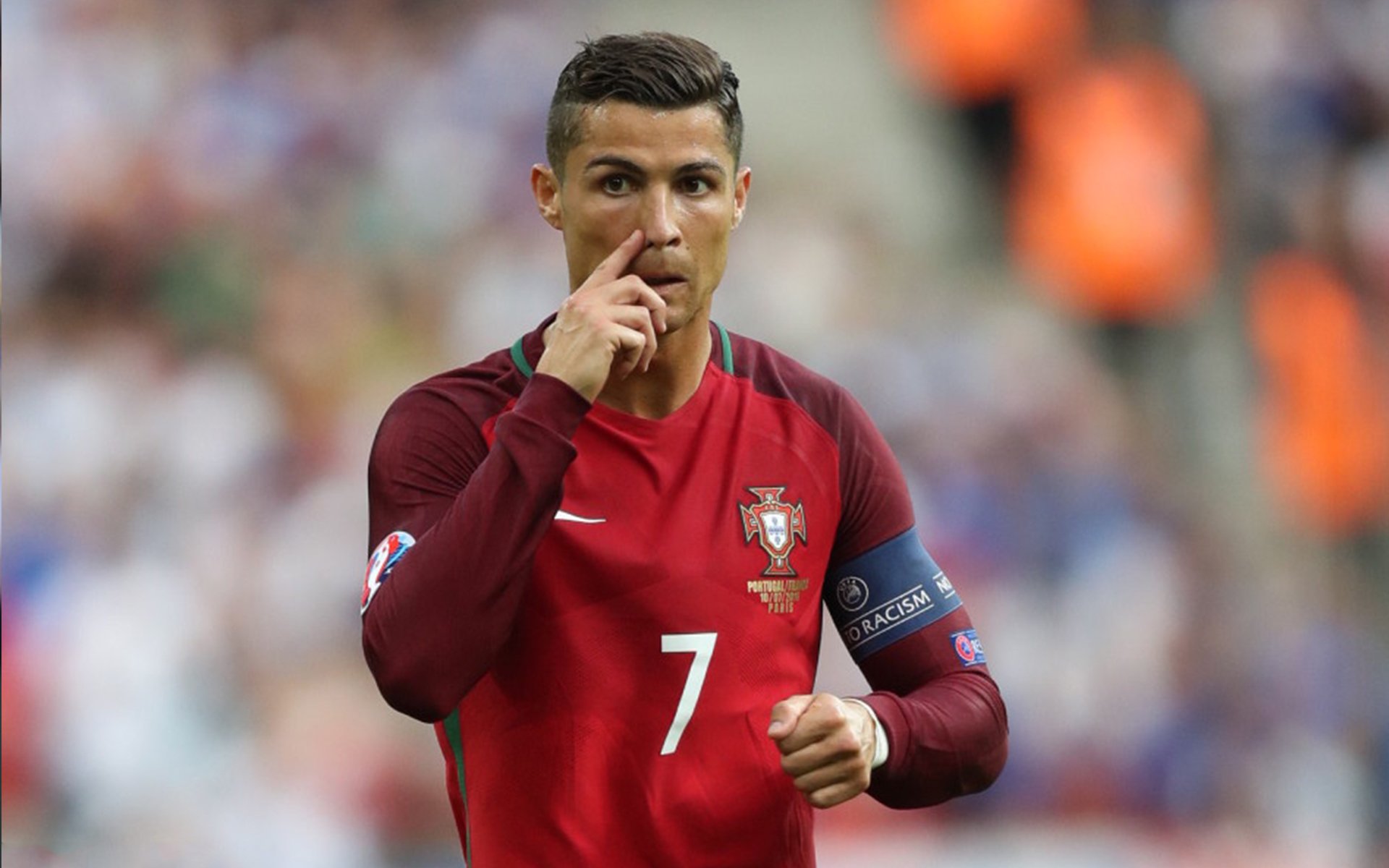 【爱游戏中国】史诗级抢七大战！纳达尔鏖战五小时逆转德约科维奇，第15次加冕法网冠军